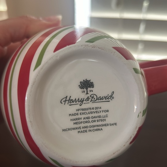 Harry and David Candy cane striped mug - Picture 3 of 3